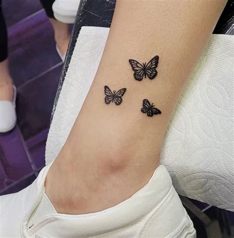 125 Unique And Meaningful Small Butterfly Tattoos To Wear This Year