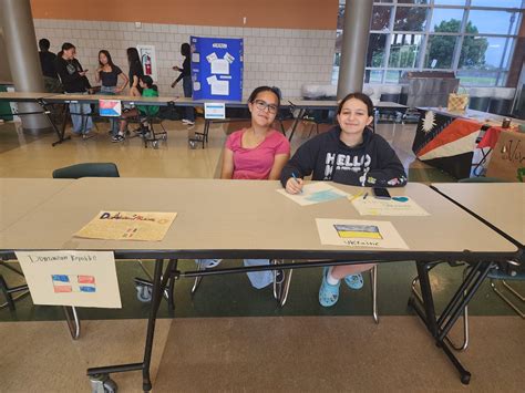 173 Prairie Vista Middle School Stock Photos High Res Pictures And Images Getty Images