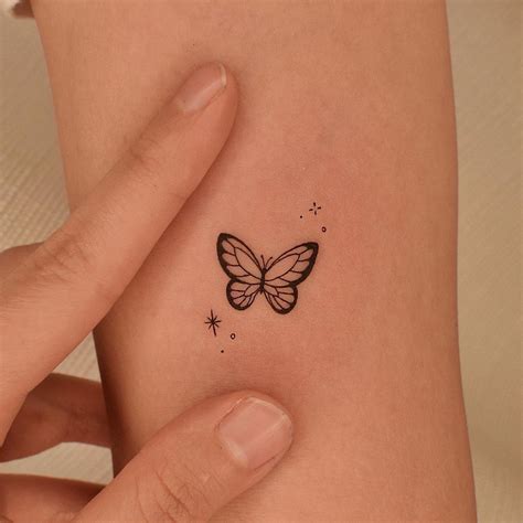 23 Small Butterfly Tattoo Models Artofit