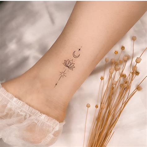 25 Feminine Tattoo Ideas That Are Small But Oh So Pretty