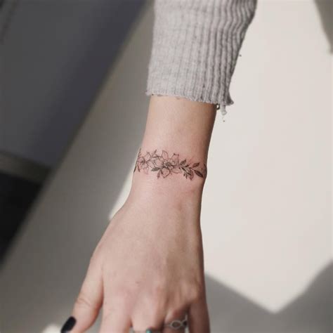 300 Small Wrist Tattoos Ideas For Girls 2019 Women Wristband Designs