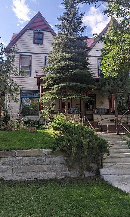 404 5Th Ave N Great Falls Mt 59401 Mls 22215339 Zillow 404 5Th Ave N Great Falls Mt 59401 Mls 22215339 Zillow