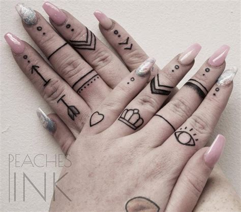 68 Classy And Glorious Finger Tattoos Ideas And Designs For Women