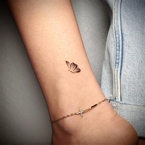 75 Awesome Small Tattoo Ideas 2026 Tiny Tattoo Designs For Girls