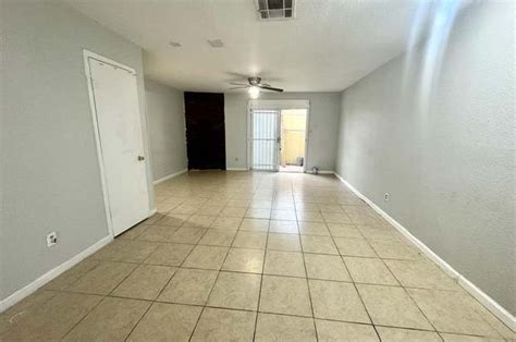 8405 Wilcrest Dr Apt 2800 Houston Tx 77072 Condo Townhome For Sale
