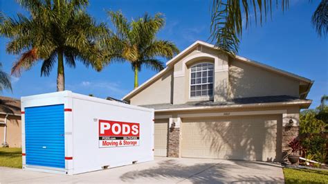 9 Things To Know About Living In St Petersburg Florida Pods Blog