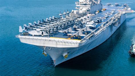 Aircraft Carriers Are Massive But They Can Still Hide From The Enemy Here S How