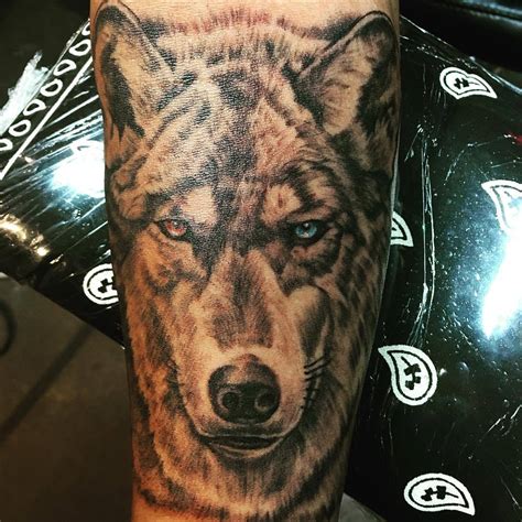 Andrew Drumm Excuse The Glare A Cool Wolf Tattoo To Start This
