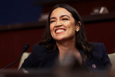 Aoc Is Plotting A Run For President In 2028 Report The Independent