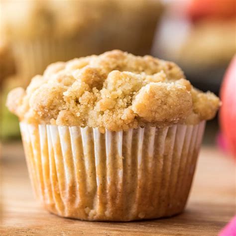 Apple Muffins