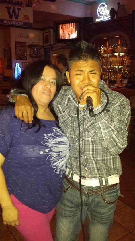 Azteca Mexican Restaurants 1321 Se Everett Mall Way B In Everett