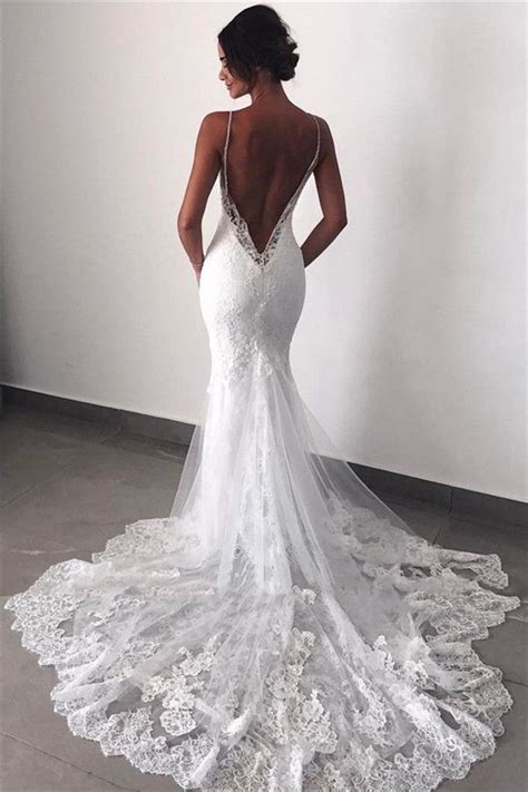 Backless Bridal Gowns: UnconventionalElegance for Your Big Day