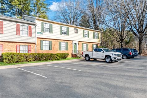 Cedar Hills Apartments Amp Townhomes 1055 Taylorsville Rd Se Lenoir