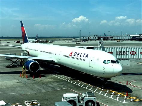 Delta Reveals New Transatlantic Routes For 2024 Naples Shannon And More One Mile At A Time