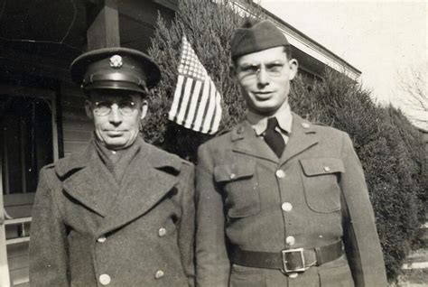 Desmond Doss And The Unbelievable True Story Of Amp 39 Hacksaw Ridge Amp 39