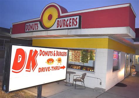 Dk Donuts Amp Burgers 44 Photos Amp 84 Reviews 1090 S Lapeer Rd Oxford