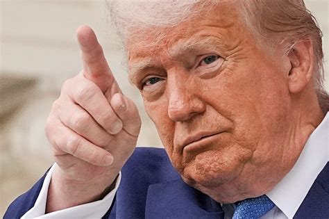 7 Ways To Use Donald Trump Shape Meme For Engagement