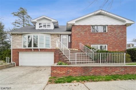 Fort Lee Nj Real Estate Fort Lee Nj Homes For Sale Zillow