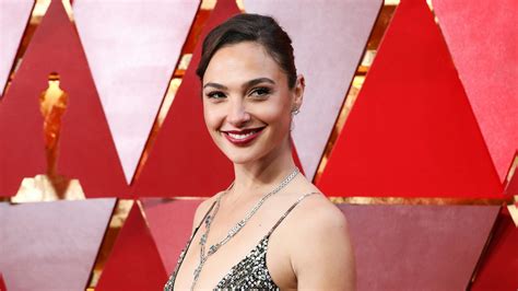 Gal Gadot Everything You Need To Know About The Wonder Woman Star Grazia Gal Gadot Everything You Need To Know About The Wonder Woman Star Grazia