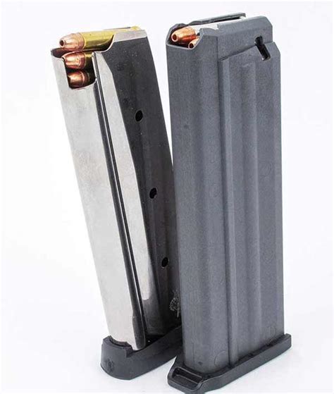 Guns Magazine 22 Magnum For Self Defense Guns Magazine Guns Magazine 22 Magnum For Self Defense Guns Magazine