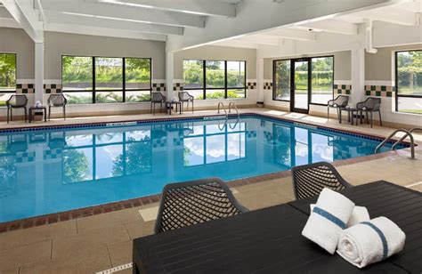 Hampton Inn Minneapolis Nw Maple Grove Hotel