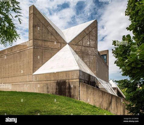 Hardin Library For The Health Sciences