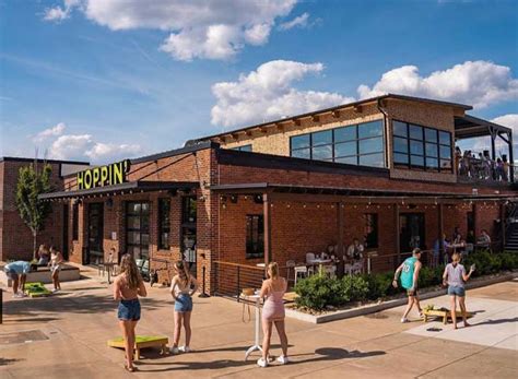 Hoppin Amp 39 Gvl Rooftop Bar In Greenville Sc The Rooftop Guide