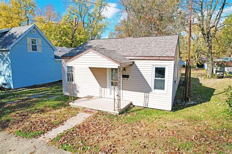 House For Sale In Mount Carmel 422 W 11Th Street Mount Carmel Il 62863