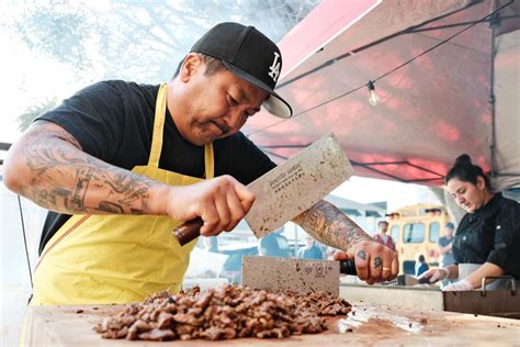 Kogi Chef Roy Choi Debuts A New Taco Stand Tacos Por Vida In Palms Los Angeles Times Kogi Chef Roy Choi Debuts A New Taco Stand Tacos Por Vida In Palms Los Angeles Times