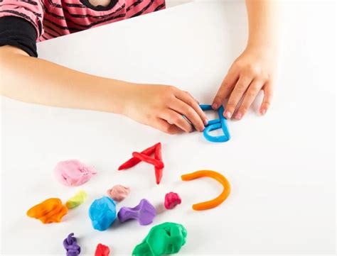 Little Hands At Work Children Pinch Roll And Shape Play Doh While Building Fine Motor Skills And Exploring Shapes Hudsoncounty Unioncity Northbergennj Westnewyork Guttenburgnj