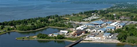 Navy Getaways Solomons 3 0