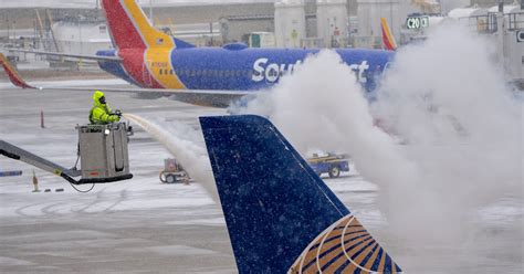 New Pilot Contracts To Drive Up Costs At U S Airlines Reuters