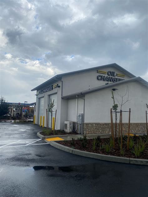 Oil Changers 2816 N Dinuba Blvd Visalia Ca 93291 Hours