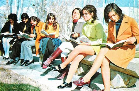 Photo Women In Iran Before The 1979 Revolution Tehran Circa 1976 Sohrab Vossoughi Photo Women In Iran Before The 1979 Revolution Tehran Circa 1976 Sohrab Vossoughi