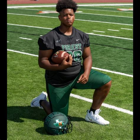 Reggie Wilson Amp 39 S Naaman Forest High School Career Home Reggie Wilson Amp 39 S Naaman Forest High School Career Home