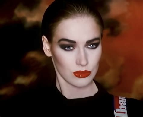 Robert Palmer Addicted To Love