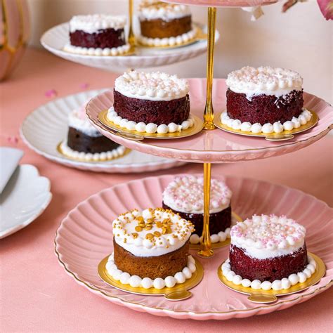 Signature Mini Cakes Goddess Noir Cakes