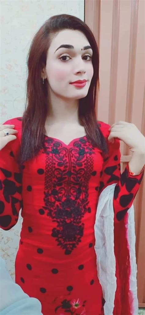 Shemale Slim Seduction: A Guide