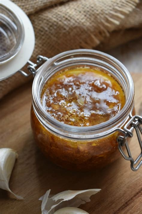 Stinging Honey Garlic Sauce Recipe Banana Breads Com