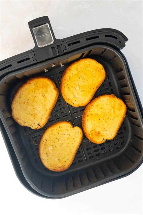 Texas Toast In The Air Fryer Everyday Family Cooking