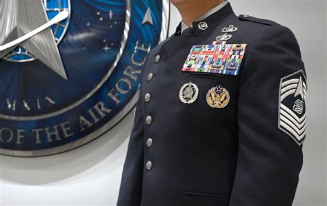 The U S Space Force Dress Uniform What To Know Usamm