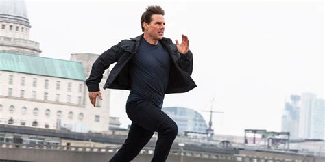 Tom Cruise Tomcruise Doesn T Just Play A Pilot He Is One Licensed Since 1994 Cruise Holds Multi Engine Instrument And Helicopter Ratings Personally Performing The Helicopter Stunts In Mission Impossible Fallout But His