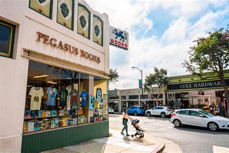 Top 10 Bookstores In Oakland Ca Local Book Shopping