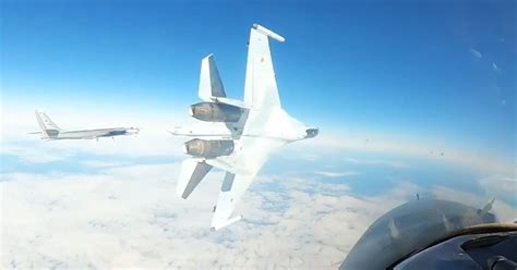 U S Military Slams Unsafe Russia Fighter Jet Maneuver Near Alaska