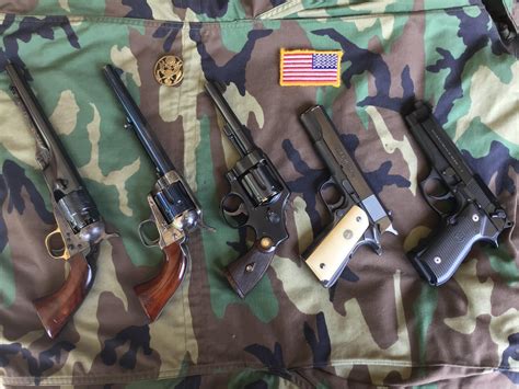 Us Military Sidearms