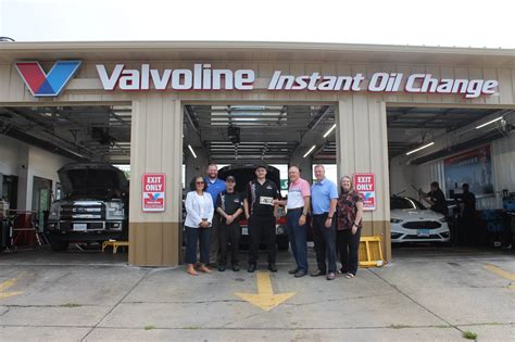 Visalia Oil Change Services Valvoline Instant Oil Change