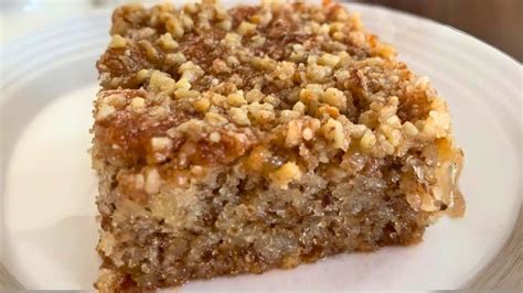Walnut Cake Irresistible Recipe For The Perfect Dessert Cakepedia