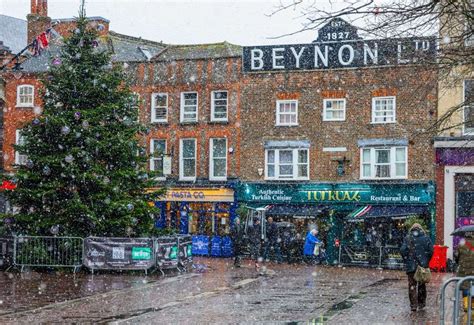 Weather Warning For Ice Issued By Met Office After Snow Falls In Newbury