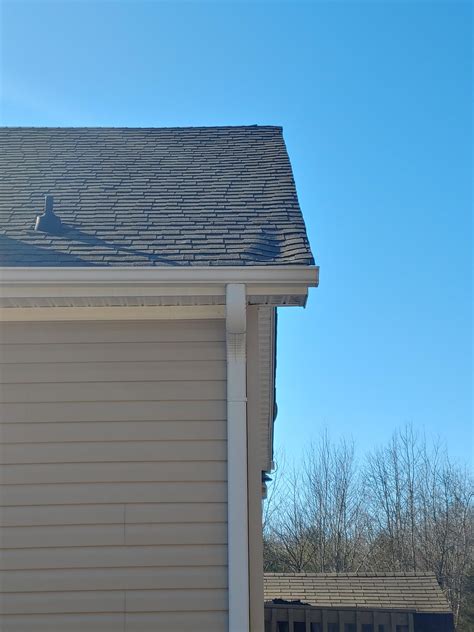 What Could Have Happened To My Roof Just Noticed It Today But I Amp 39 Ve