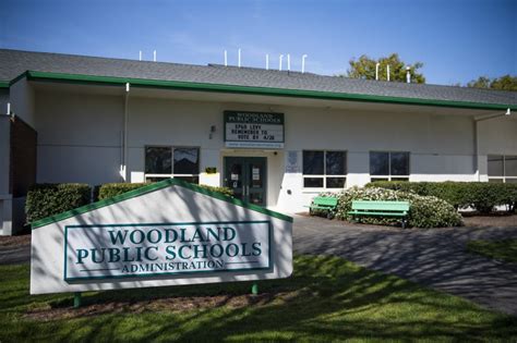 Woodland Public Schools Woodland Public Schools